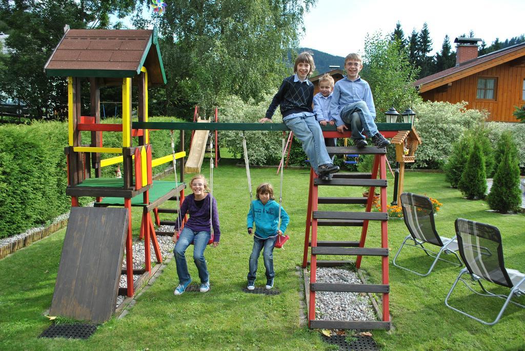 Familiengaestehaus Ingrid Appartement Sankt Martin am Tennengebirge